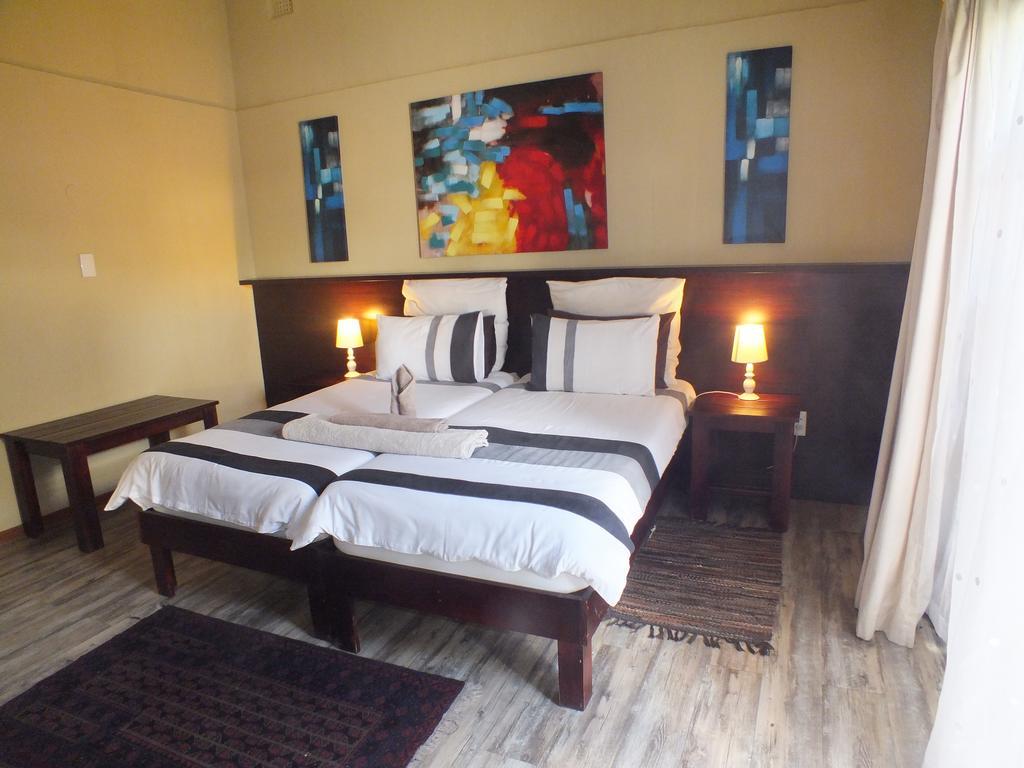 Uzuri Guesthouse Cc Windhoek Pokoj fotografie