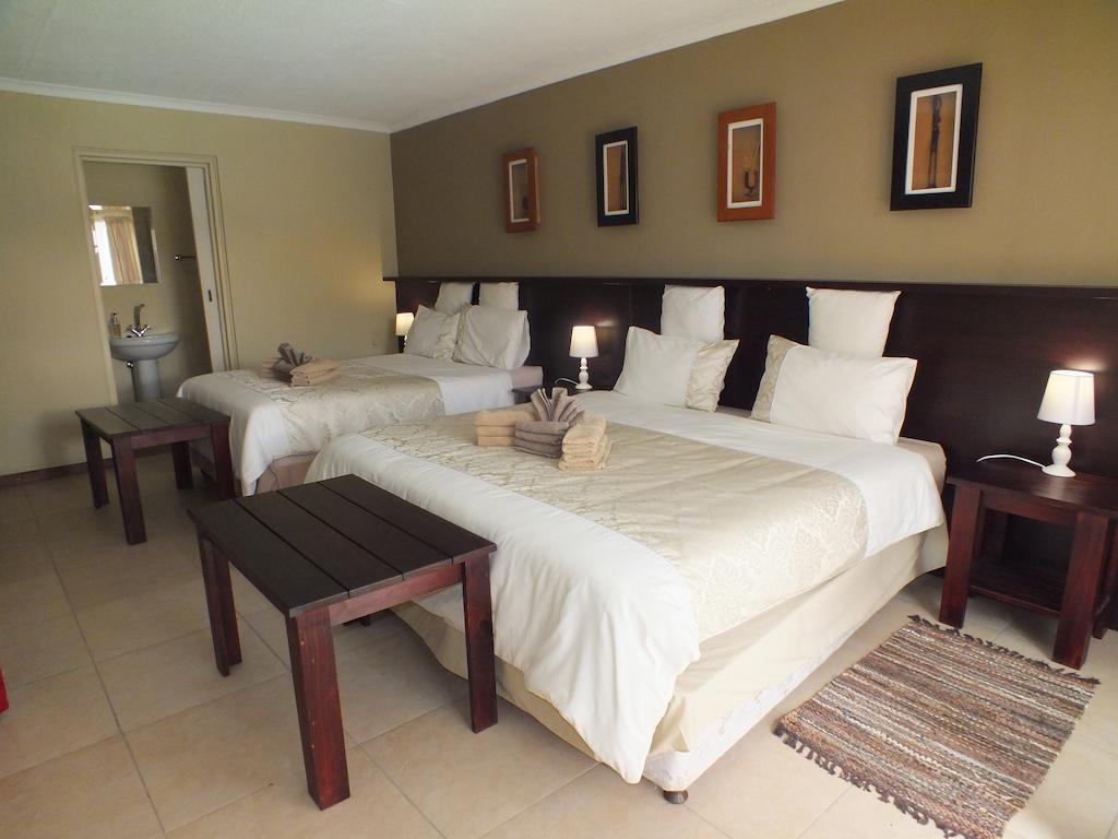 Uzuri Guesthouse Cc Windhoek Pokoj fotografie